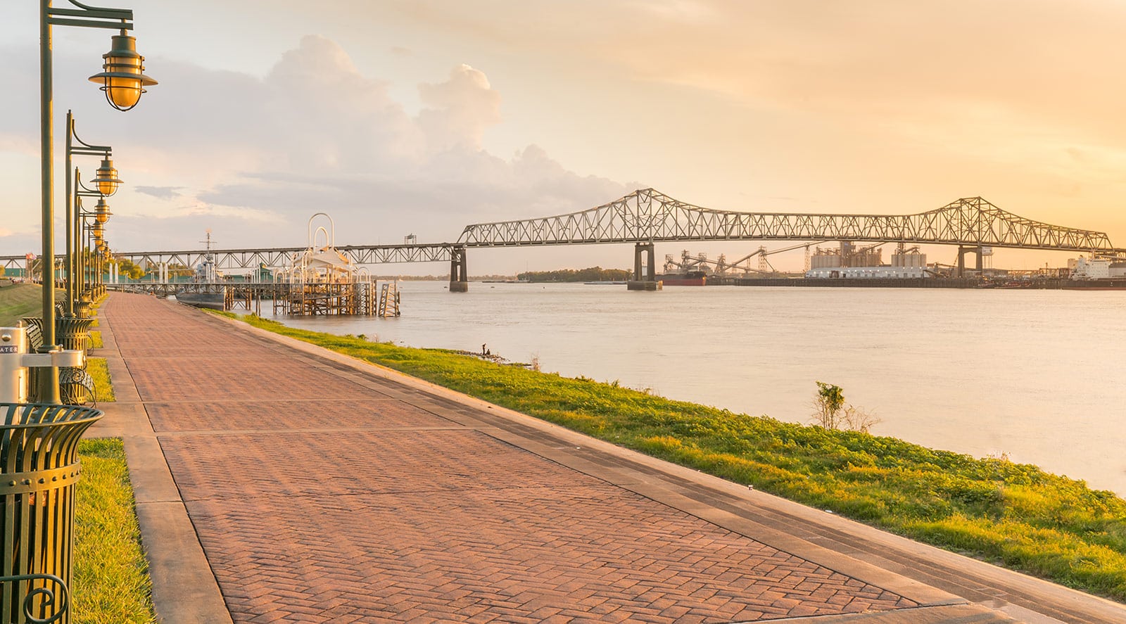 riverfront view of Baton Rouge, LA